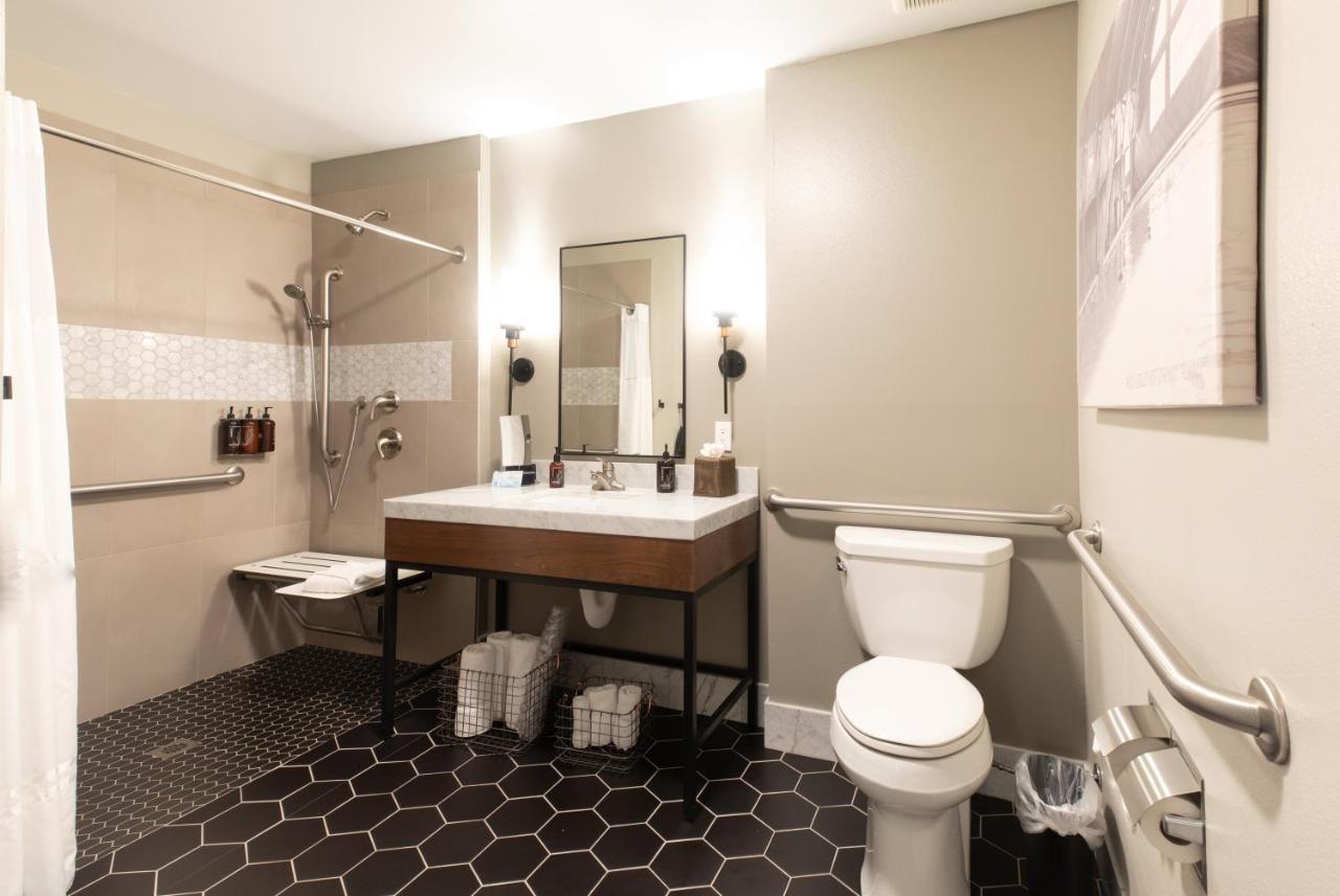Oxford Suites Paso Robles Zewnętrze zdjęcie
