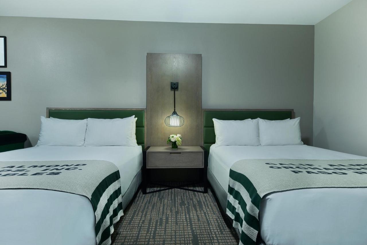 Oxford Suites Paso Robles Zewnętrze zdjęcie